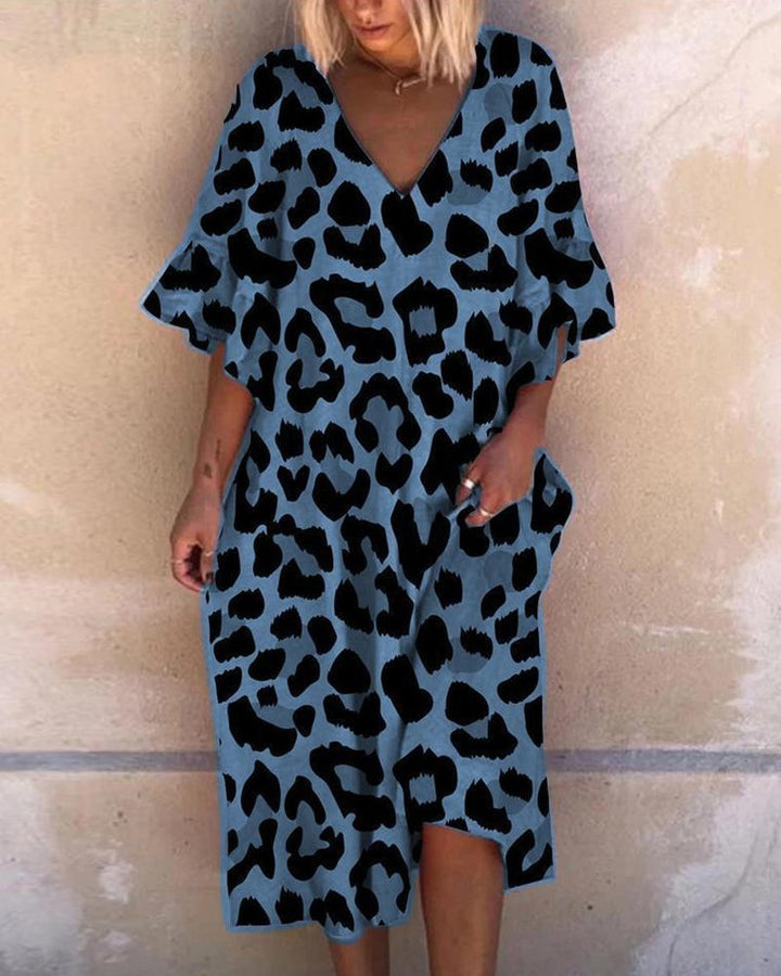 Robe ample col V imprimé léopard